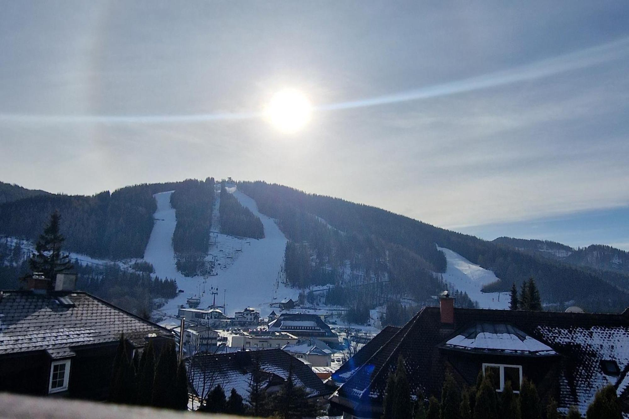 Der Loeffler Am Semmering Bed&Breakfast Экстерьер фото